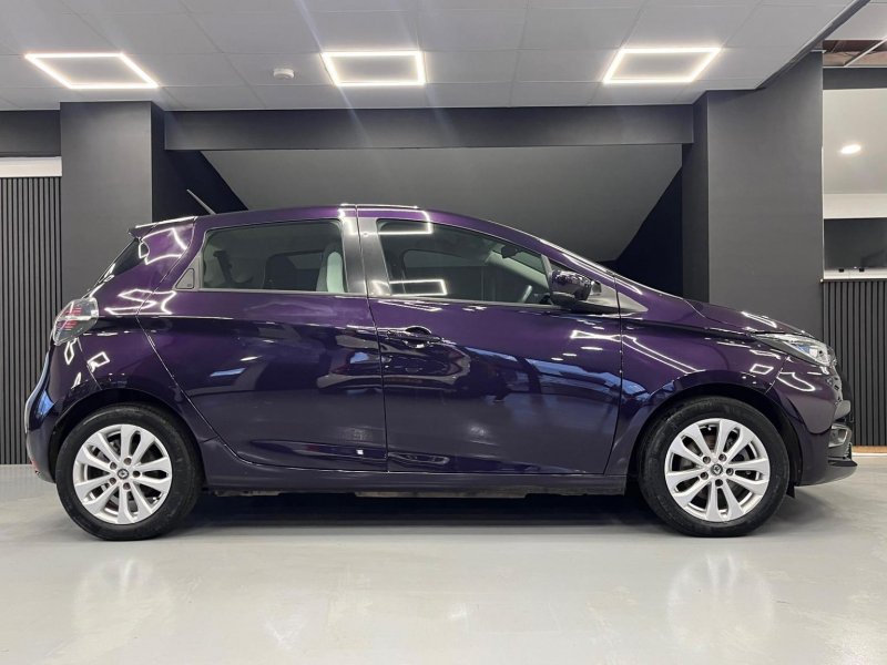 RENAULT ZOE