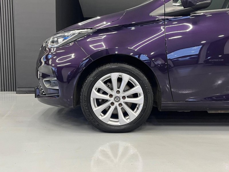 RENAULT ZOE