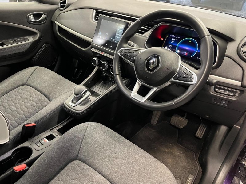 RENAULT ZOE