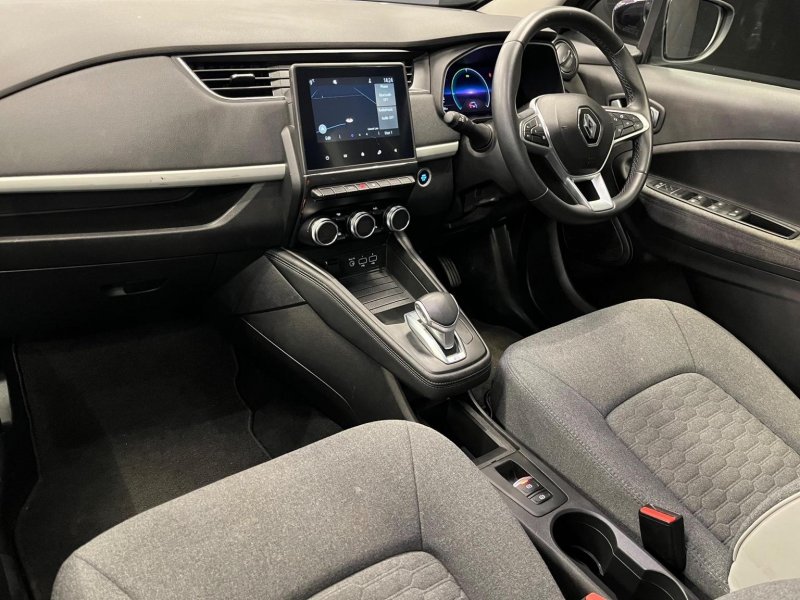 RENAULT ZOE